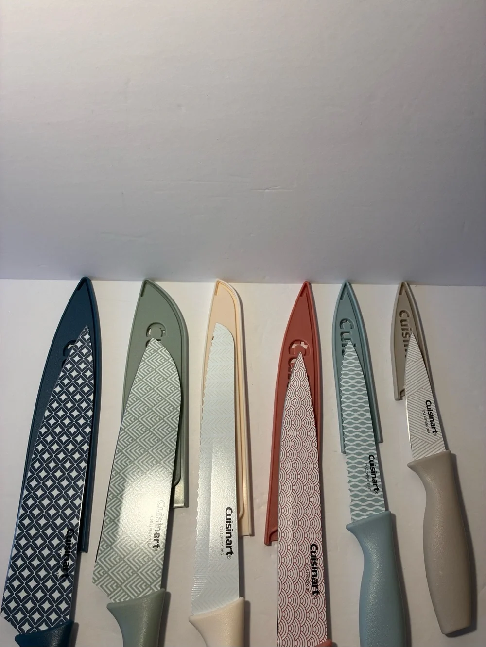 NEW Cuisinart Advantage 10 Pc Ceramic Coated Knife Set w/ Blade Guards Pastel Co